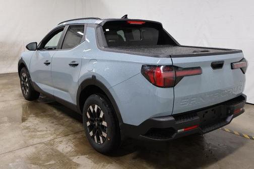 2025 Hyundai SANTA CRUZ SEL Activity