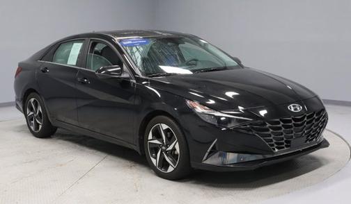 2022 Hyundai ELANTRA Limited