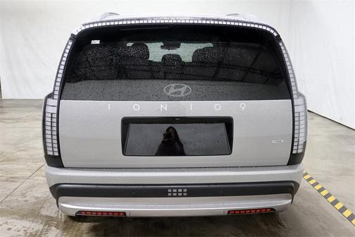 2026 Hyundai IONIQ 9 SE