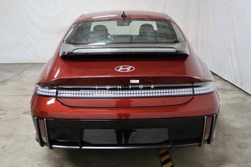 2025 Hyundai IONIQ 6 SEL