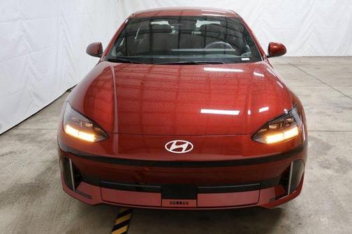 2025 Hyundai IONIQ 6 SEL