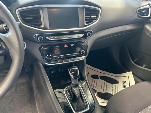 2018 Hyundai IONIQ Hybrid Blue