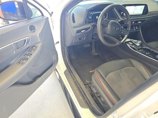 2022 Hyundai SONATA SEL Plus