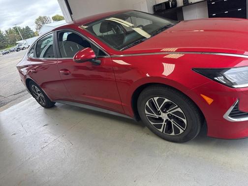 2021 Hyundai SONATA Hybrid Blue