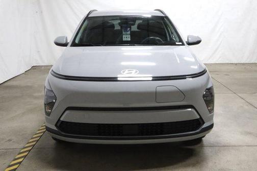 2025 Hyundai KONA EV SEL