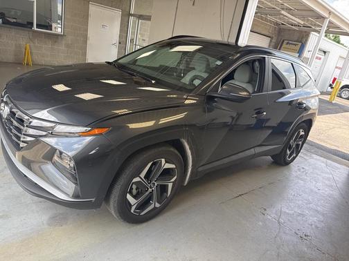 2023 Hyundai TUCSON SEL
