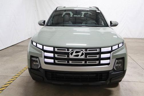 2025 Hyundai SANTA CRUZ SEL Activity