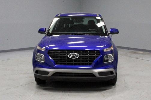 2022 Hyundai VENUE SE