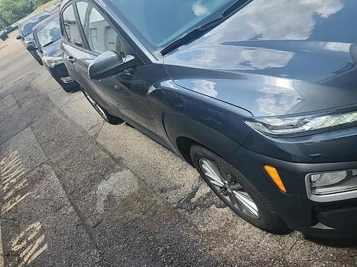 2021 Hyundai KONA SEL