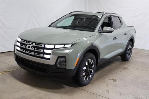 2025 Hyundai SANTA CRUZ SEL Activity