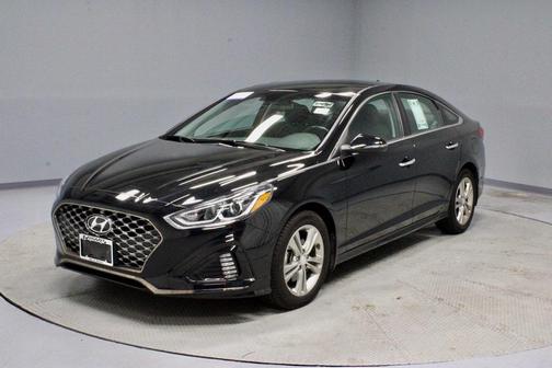 2019 Hyundai SONATA SEL