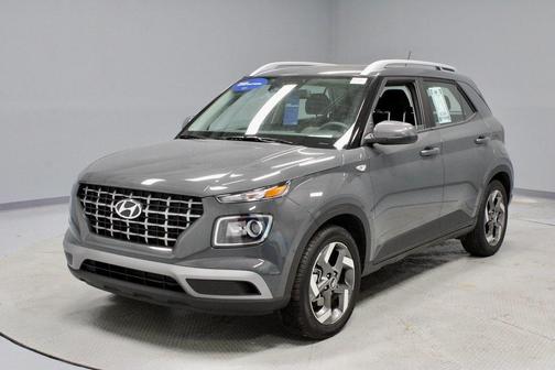 2024 Hyundai VENUE SEL