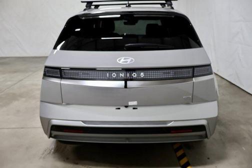 2025 Hyundai IONIQ 5 Limited