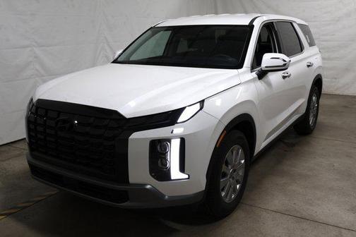2025 Hyundai PALISADE SE