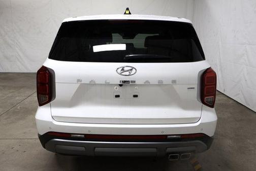 2025 Hyundai PALISADE SE