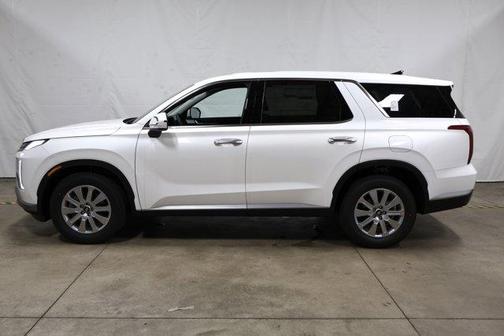 2025 Hyundai PALISADE SE