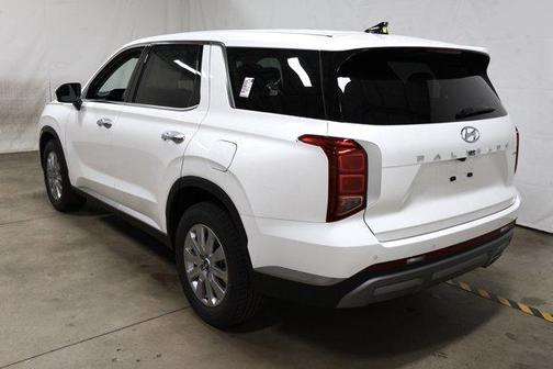 2025 Hyundai PALISADE SE