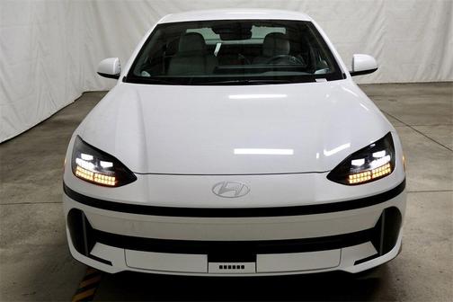 2025 Hyundai IONIQ 6 SEL