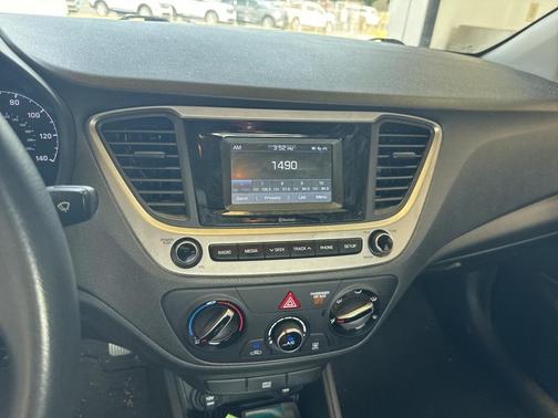 2018 Hyundai Accent SE