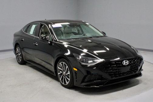 2022 Hyundai SONATA Limited