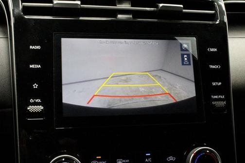 2023 Hyundai SANTA CRUZ SE