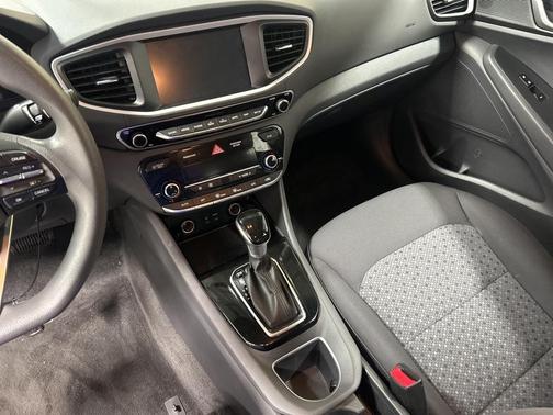 2018 Hyundai IONIQ Hybrid Blue