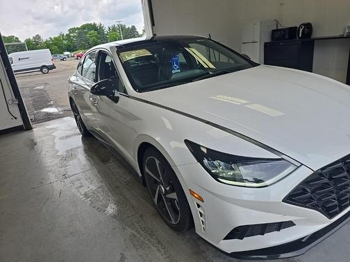 2022 Hyundai SONATA SEL Plus