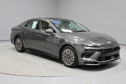 2024 Hyundai SONATA Hybrid Limited