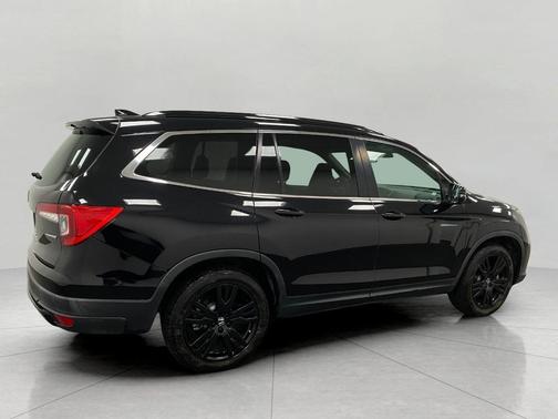 Crystal Black Pearl 2021 Honda Pilot 2WD Special Edition