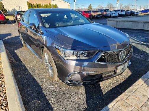 2018 Acura RLX Technology Package