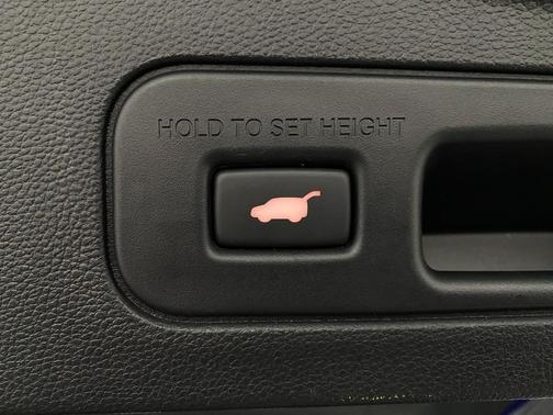 2025 Acura MDX A-SPEC Advance Package