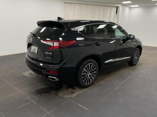 2026 Acura RDX Advance Package