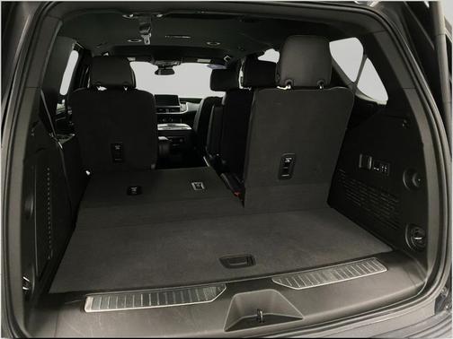 2023 Chevrolet Tahoe 4WD RST