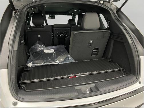 Platinum White Pearl 2026 Acura MDX A-SPEC