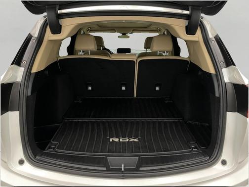 Platinum White Pearl 2023 Acura RDX Technology Package