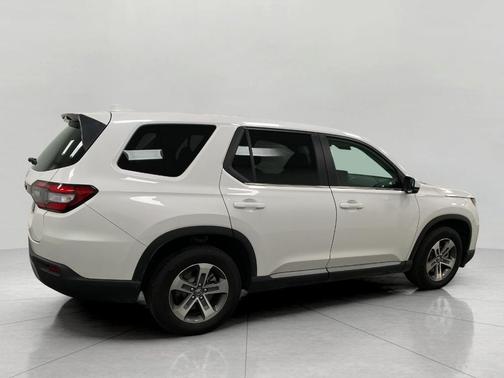 2025 Honda Pilot SPORT UTILITY