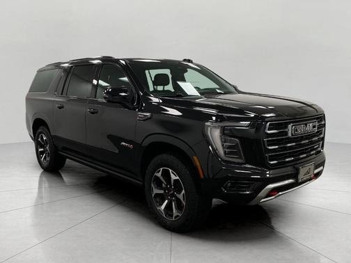 2025 GMC Yukon XL 4WD AT4