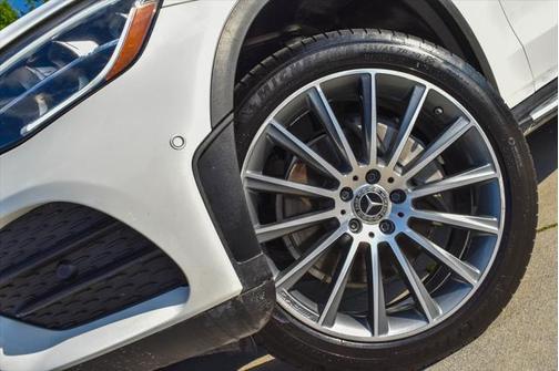 2021 Mercedes-Benz GLC 300 Base