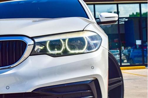 2019 BMW 540 540i