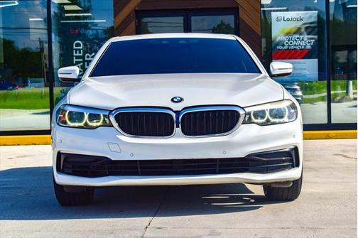 2019 BMW 540 540i