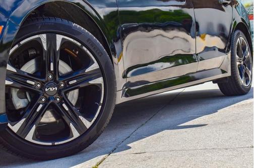 2024 Kia K5 GT-Line