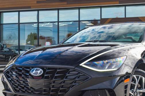 2023 Hyundai SONATA SEL