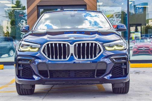 2022 BMW X6 xDrive40i