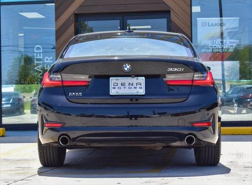 2021 BMW 330 i