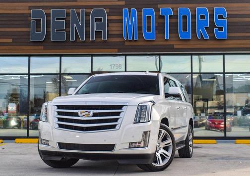 2017 Cadillac Escalade ESV Luxury