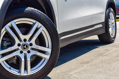 2021 Mercedes-Benz GLA 250 Base 4MATIC