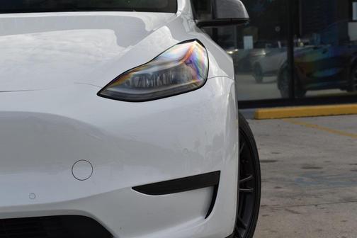 2022 Tesla Model Y Performance Dual Motor All-Wheel Drive