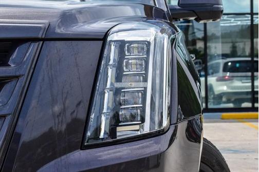 2017 Cadillac Escalade Luxury