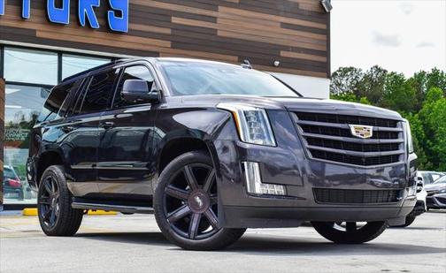 2017 Cadillac Escalade Luxury