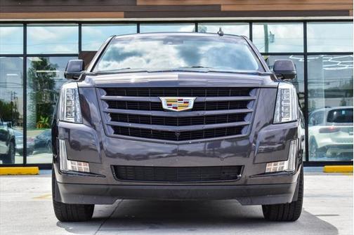 2017 Cadillac Escalade Luxury